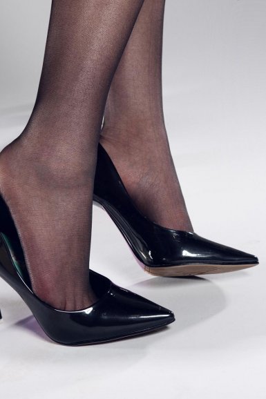 【开云,kaiyun】“限薪令”效果显著 明星片酬,这回是真的降了(图2) 星空电竞